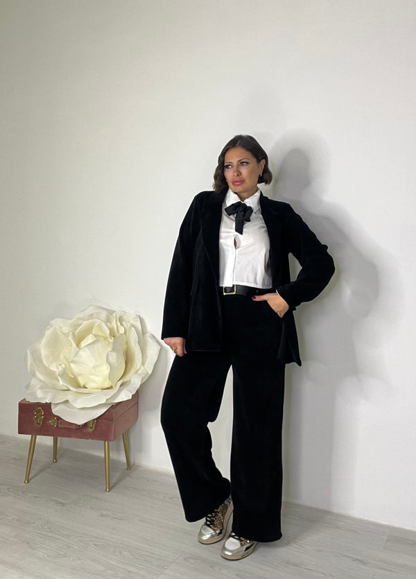 Tailleur in Velluto Raffinata Armonia