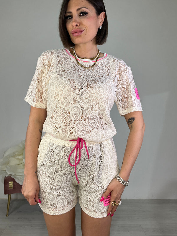 Two-piece set in lace