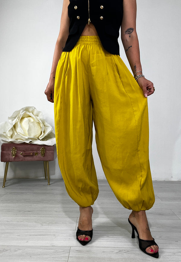 Pantaloni casual