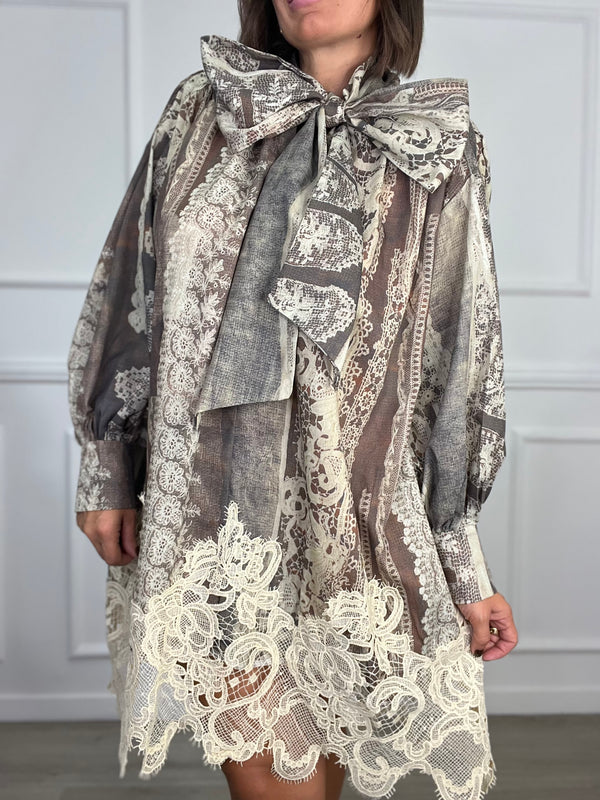 Abito Romanticamente Ampio