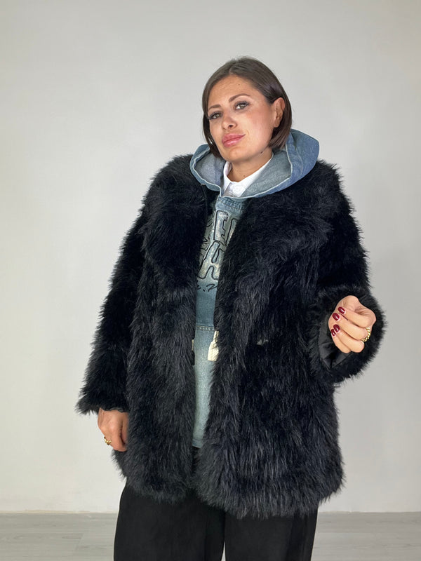 Ecofour Crudelia nera