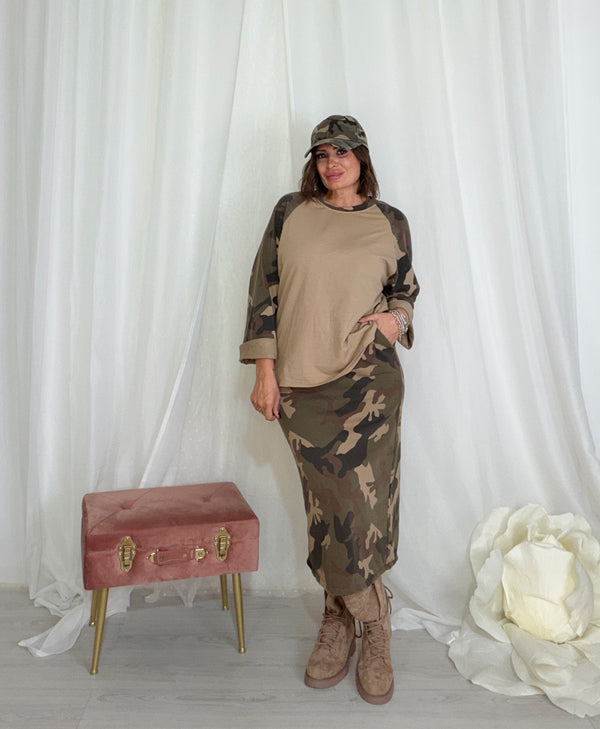 Gonna Military Lady