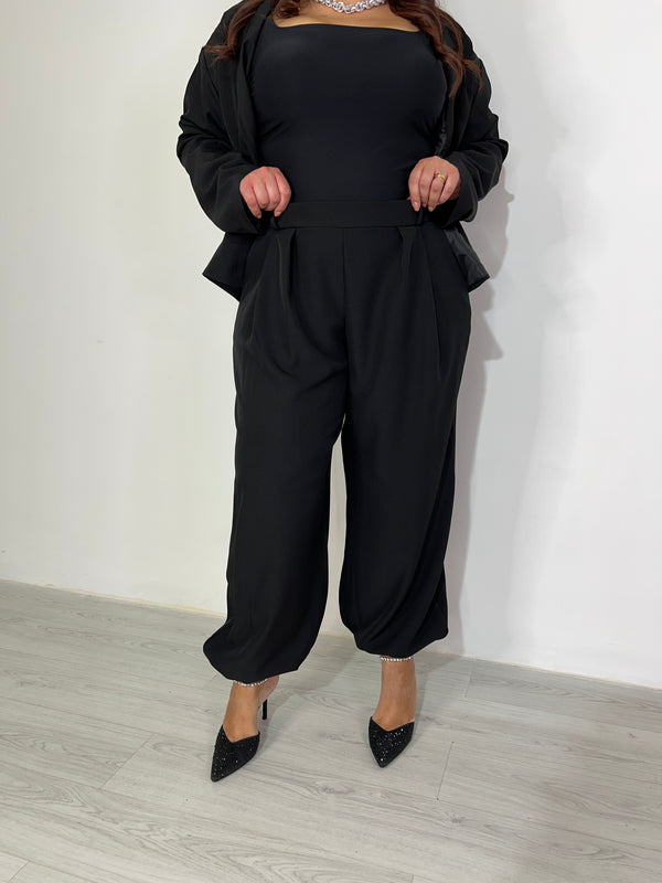 Tailleur Curvy Bonnie