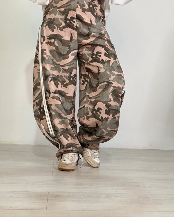 Pantatuta Off-Duty