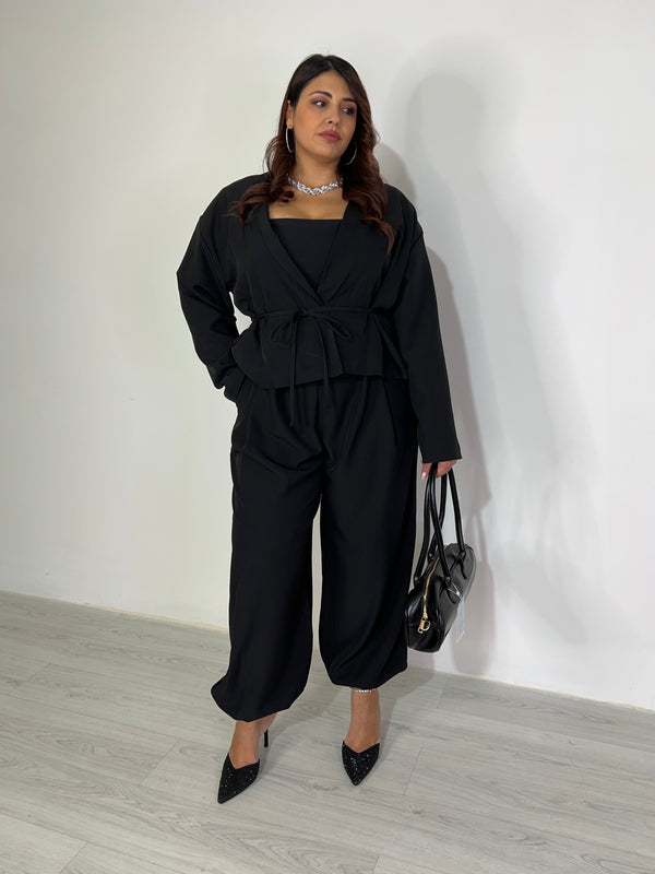 Tailleur Curvy Bonnie