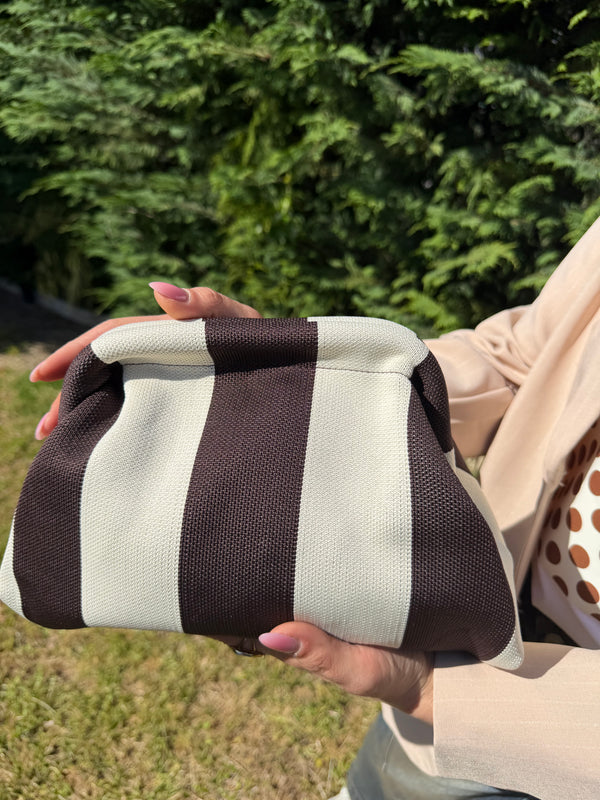 Clutch Stripe