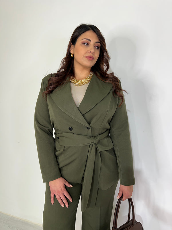 Tailleur Curvy Eleganza Disinvolta
