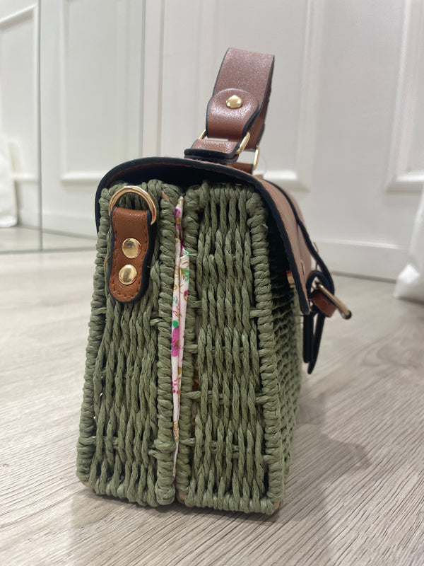 Box Clutch in paglia